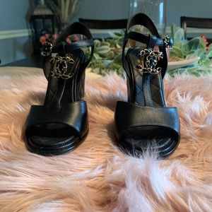 Chanel black quilted leather CC chain platform sandals